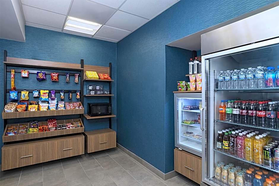 Hampton Inn & Suites Austin-Lakeway