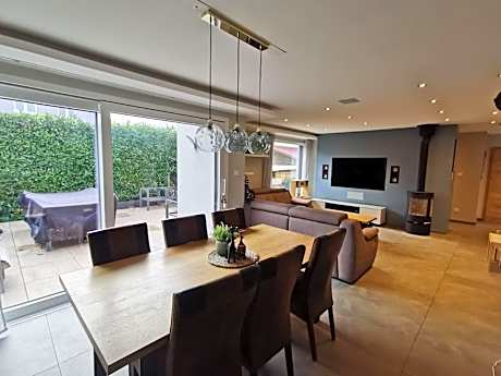 Maison moderne et accueillante