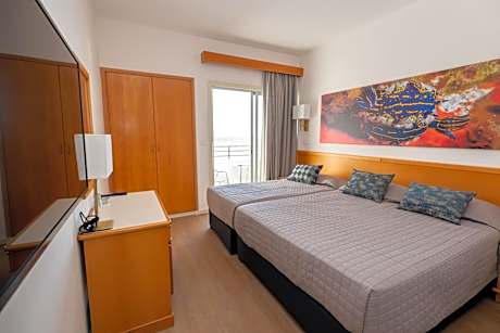 Tylos Beach Hotel