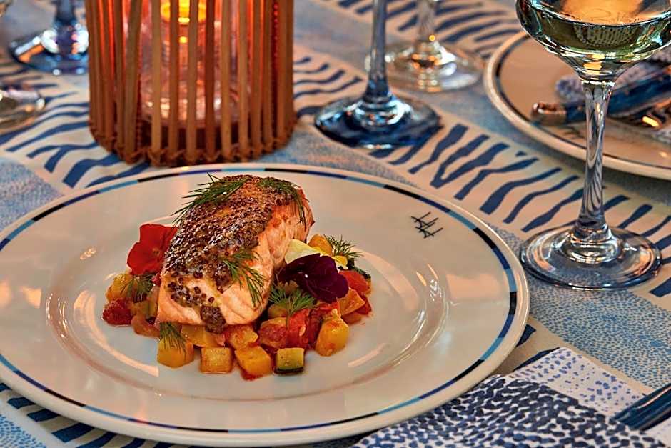 Holiday House Palm Springs