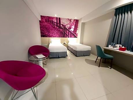 Deluxe Double or Twin Room