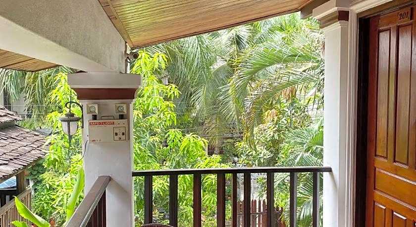 Golden Sun Boutique Hotel