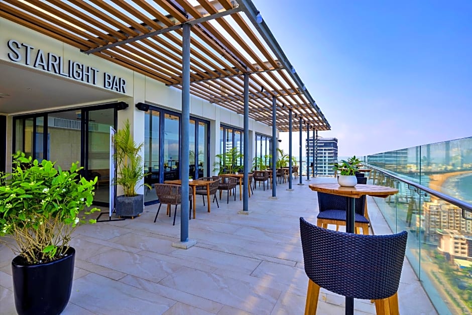 Anya Premier Beachfront Hotel Quy Nhon