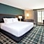 DoubleTree by Hilton Lansing