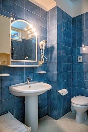 Superior Double or Twin Room with Terrace