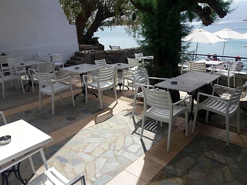 Polydoros Appartments