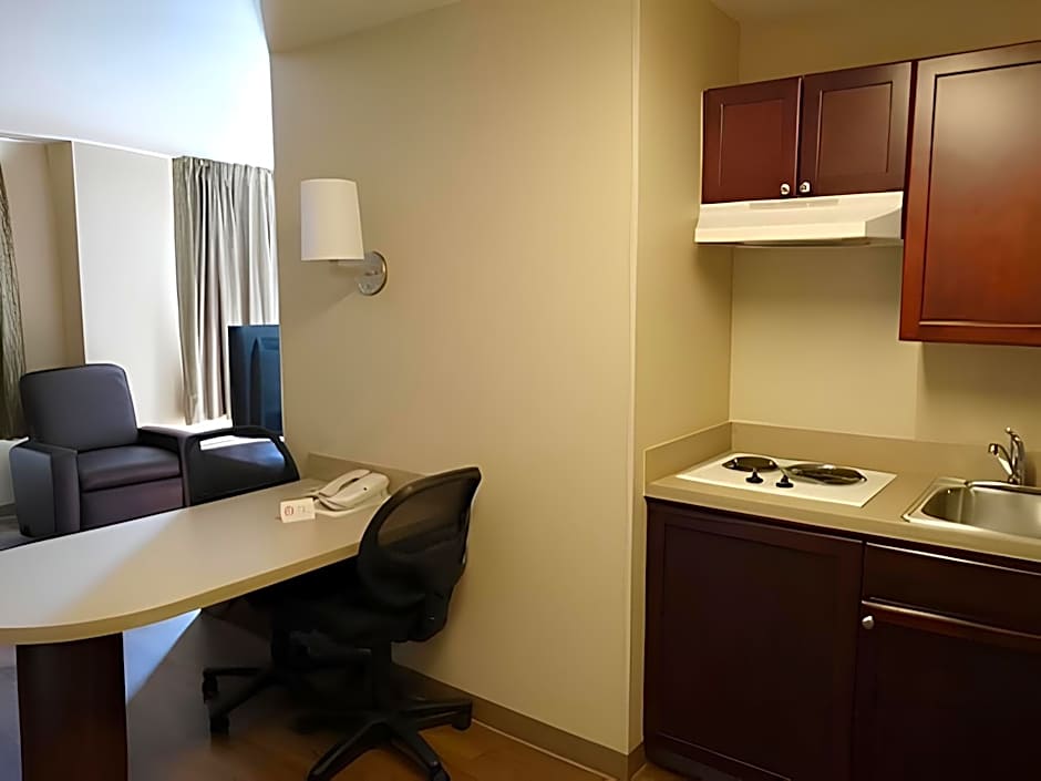 Lonestar Suites By IHG