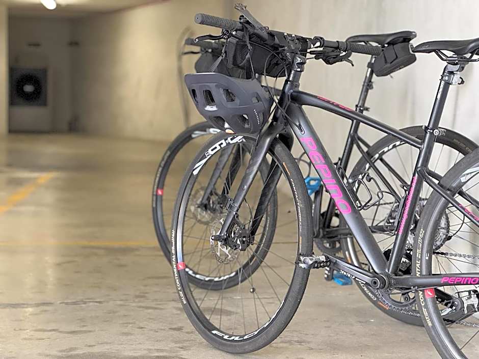 Eremes Rooms & Apartments