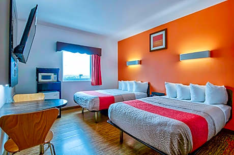2 Full Beds | Non-Smoking