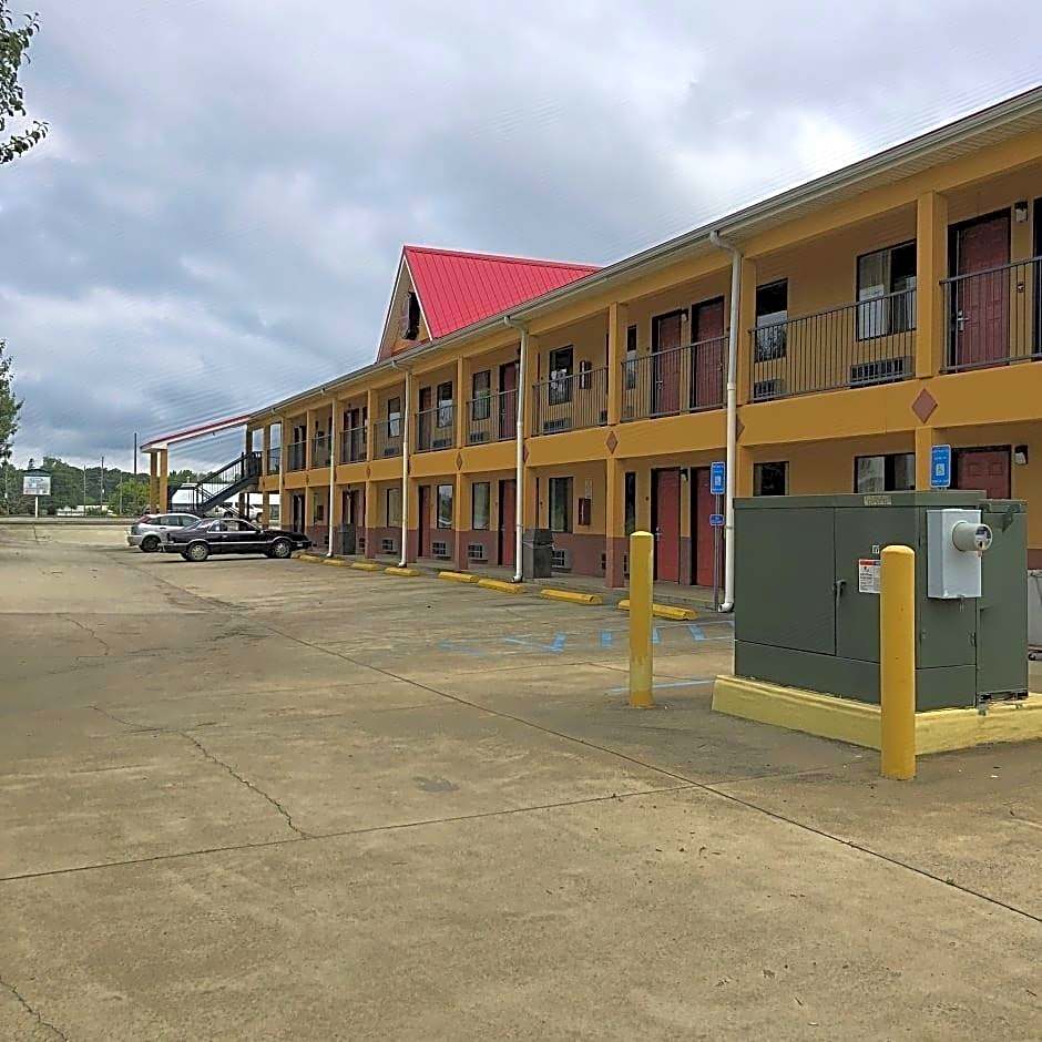 Clairmont Inn