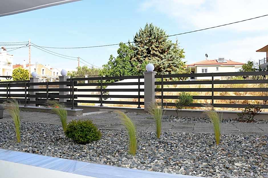 Theano Luxury Suites Nikiti