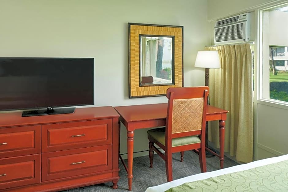 The Maui Beach Hotel