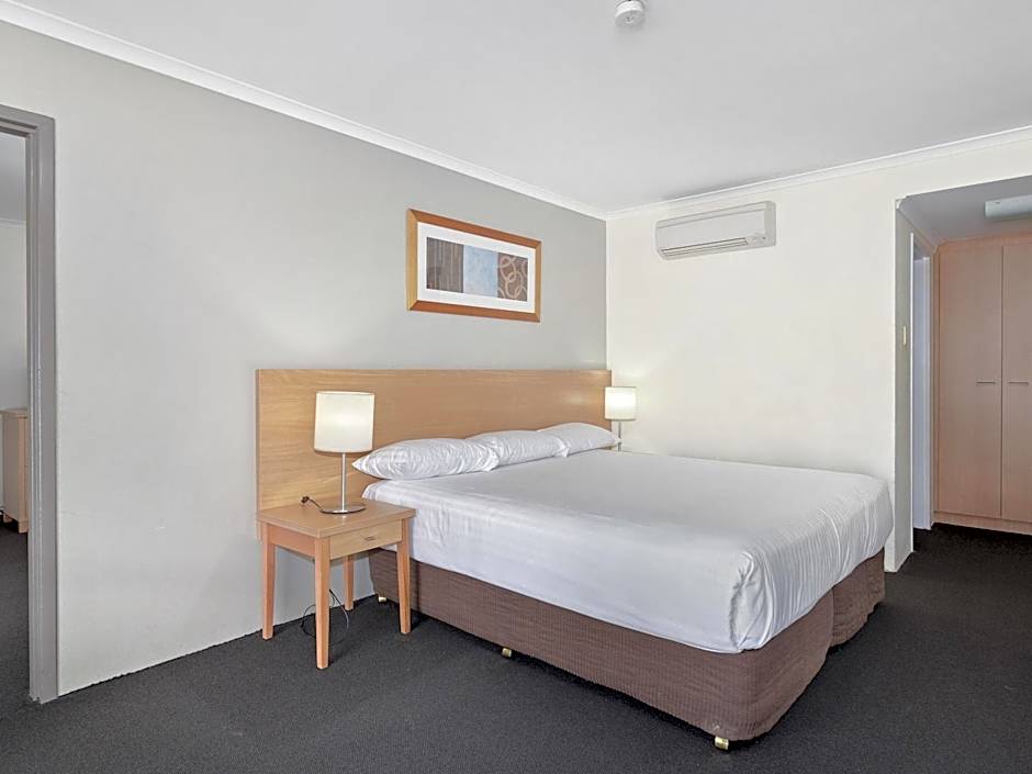 ibis Styles Canberra Eagle Hawk