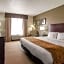 Quality Suites St. Joseph