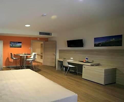 Turin Airport Hotel & Residence