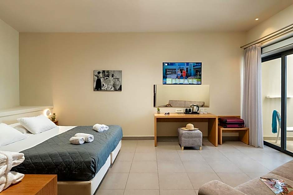 Elia Agia Marina Hotel