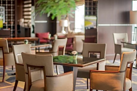 2 Twin Club Beds Premium Top Floor