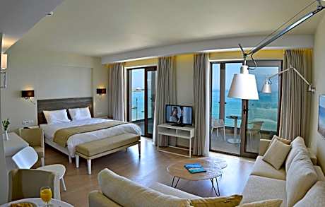 Superior Suite with Sea View