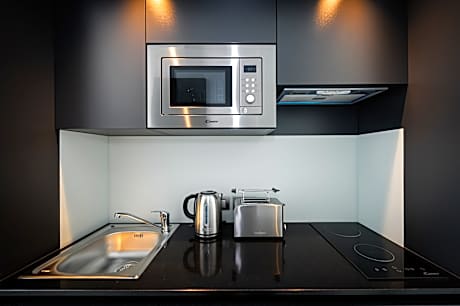 Studio Apartment (Twin)