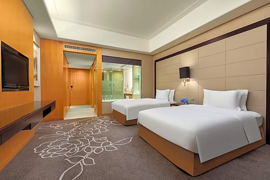 Crowne Plaza Yichang By IHG