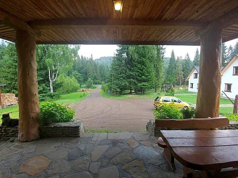 Chata z bali Bukowina