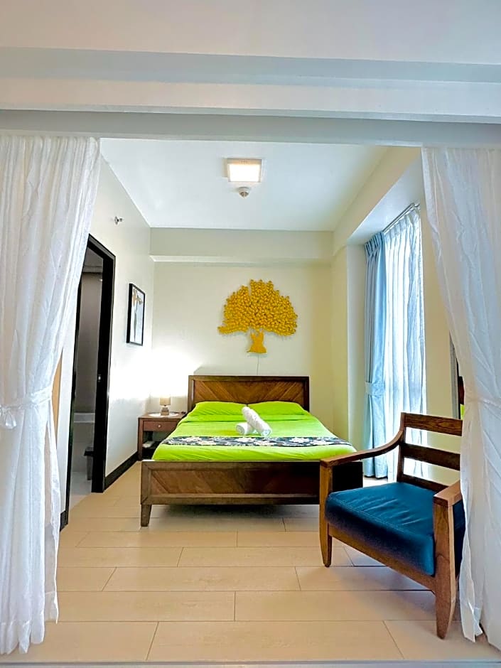 8 Newtown Boulevard by HiveRooms