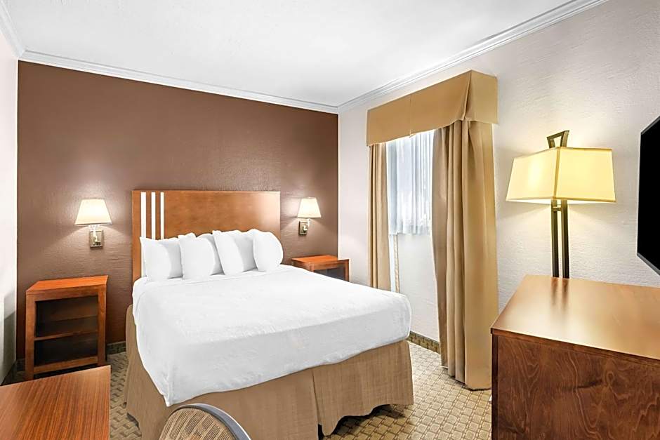 Best Western Skyline Motor Lodge