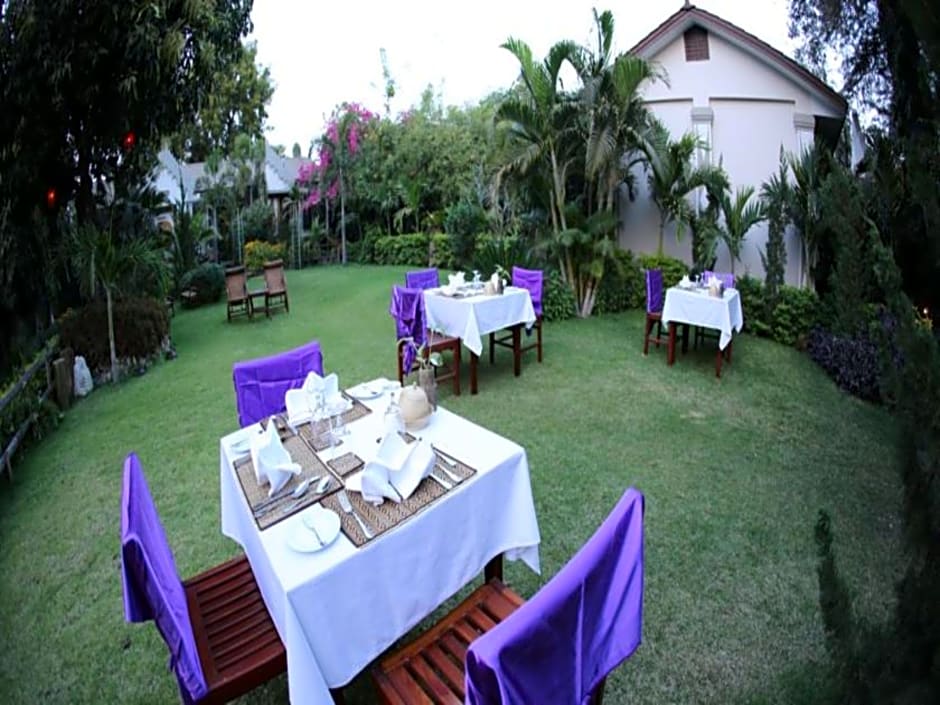 Shwe Yee Pwint Hotel