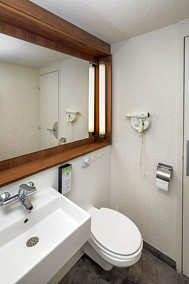 Campanile Cergy Saint Christophe Osny Hotel