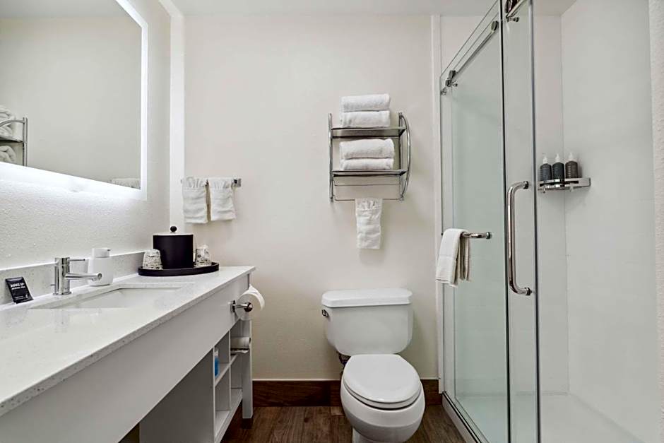 Sonesta Essential Vacaville - Napa Valley