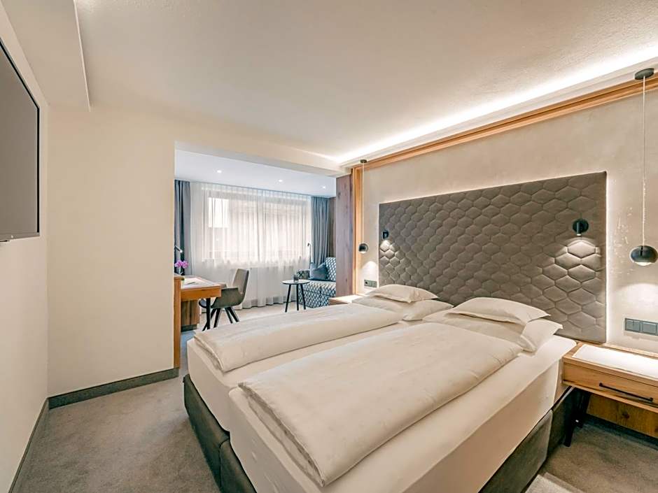 Gourmet & Wine Hotel Austria - 4 Sterne superior - Ski In Ski Out