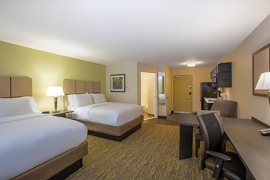 Candlewood Suites - Omaha Millard Area, an IHG Hotel