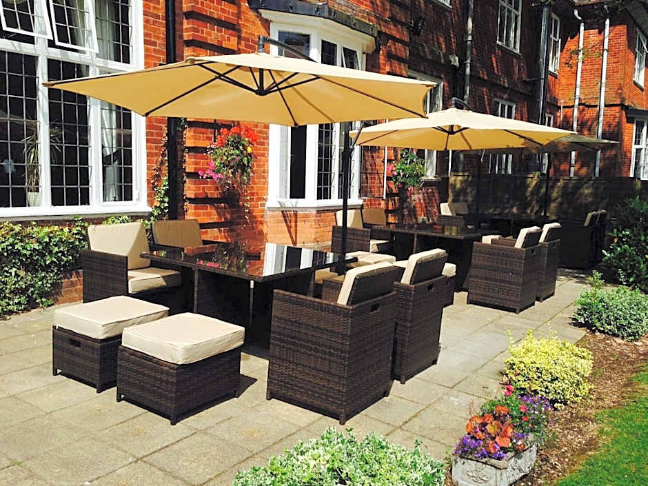 Southcrest Manor Hotel; BW Signature Collection