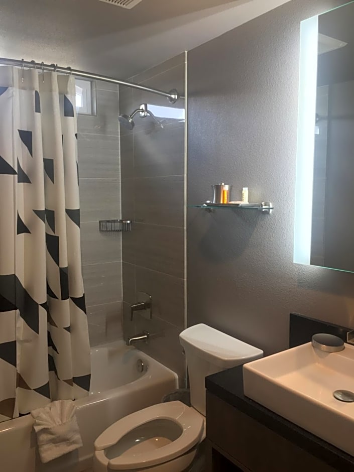 Arden Star Hotel