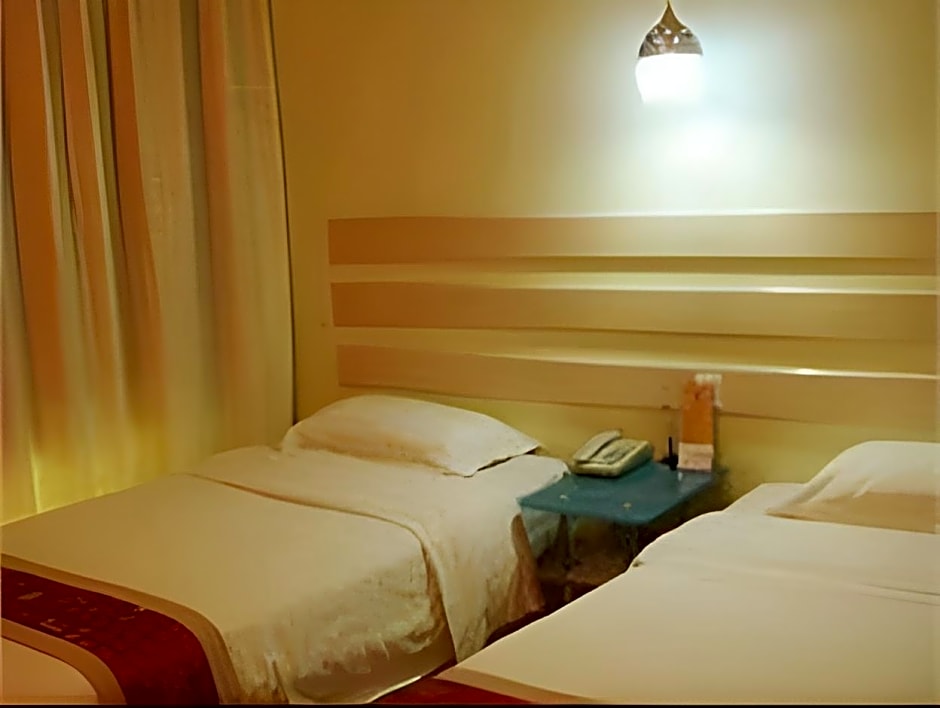V8 Hotel Xi Cun Branch