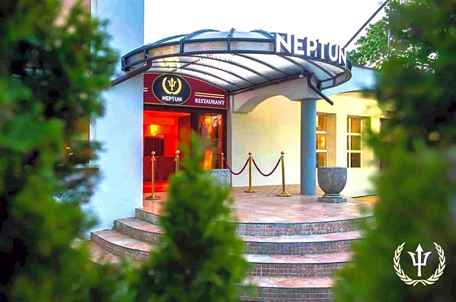 Neptun ? Hotel