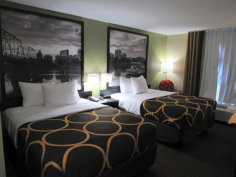 Super 8 by Wyndham New Cumberland