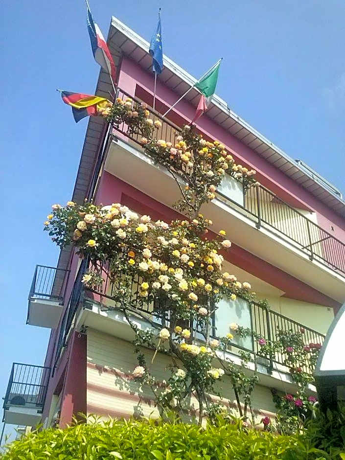Hotel Renato