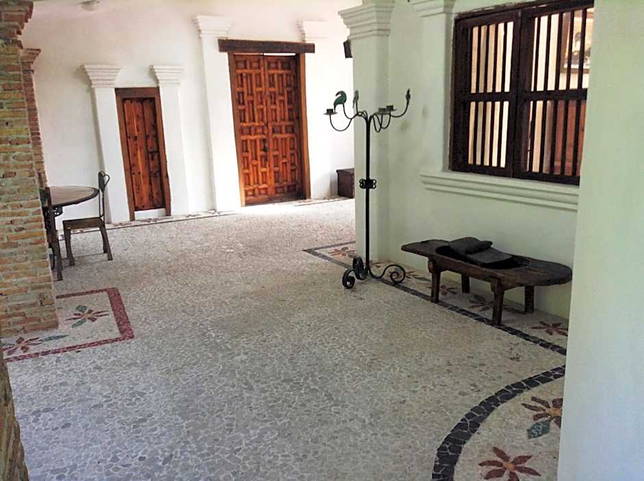 Posada de la Mision, Hotel Museo y Jardin