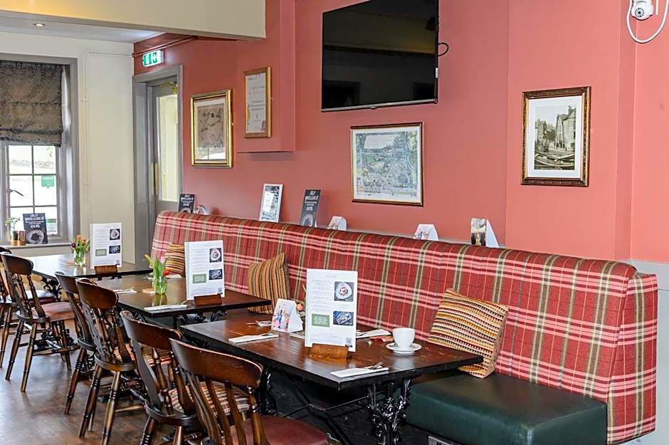 Balfour Arms