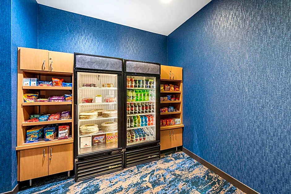 Cambria Hotel Minneapolis Maple Grove