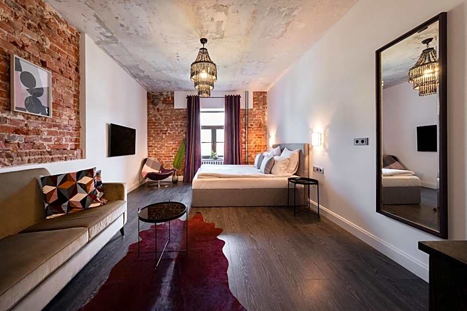 Turgaus Self Check-in Old Town Aparthotel