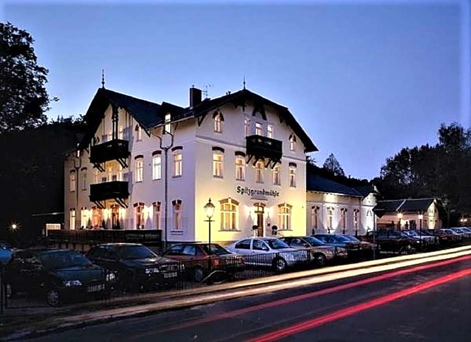Historische Spitzgrundmühle