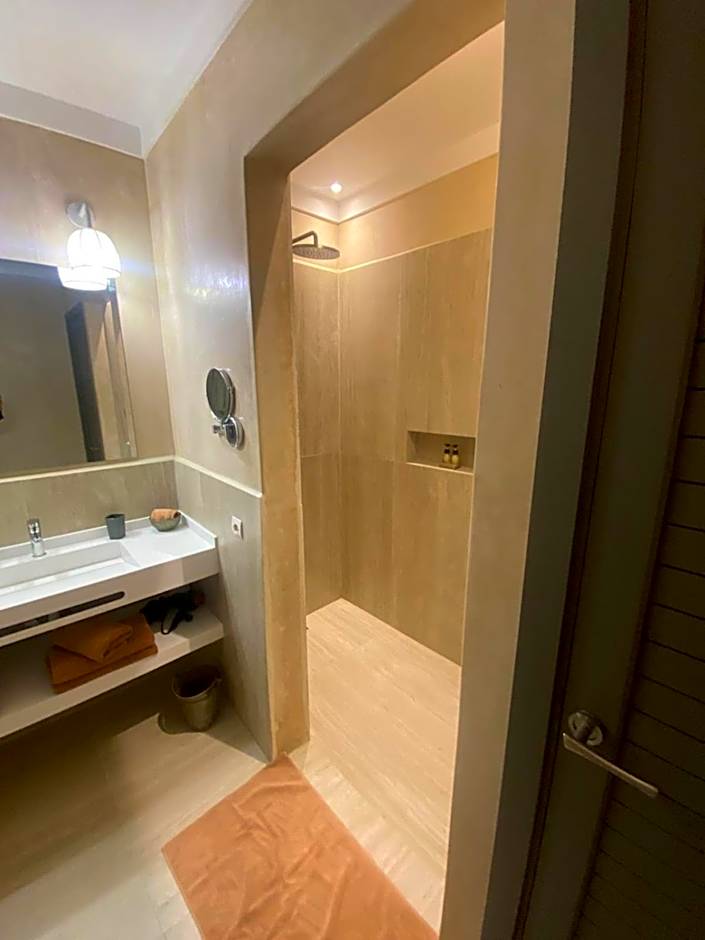 Riad Dar 73