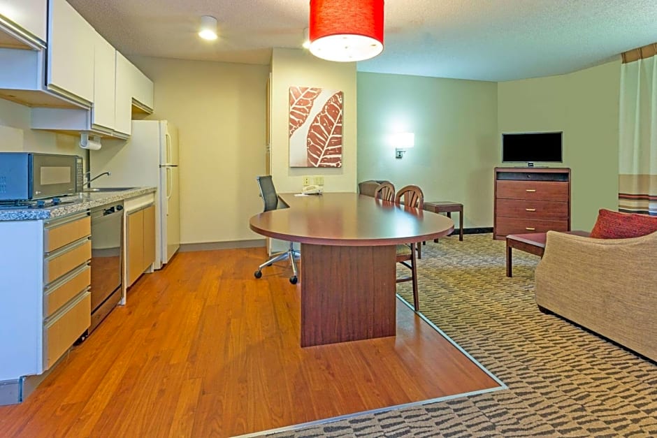 MainStay Suites Orlando Altamonte Springs