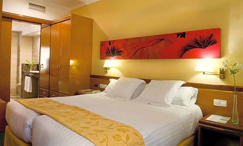 Acacia Suite