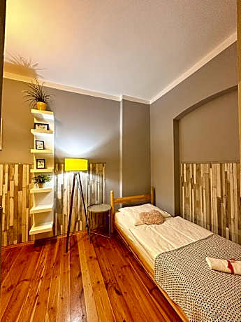 Apartment (2 Adults)