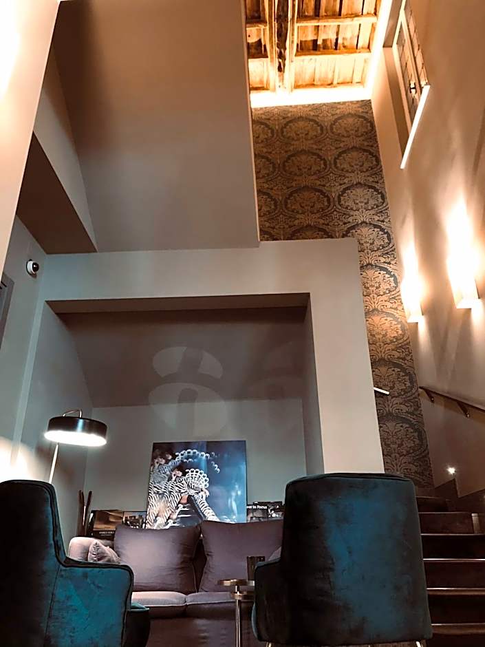 Giuturna Boutique Hotel
