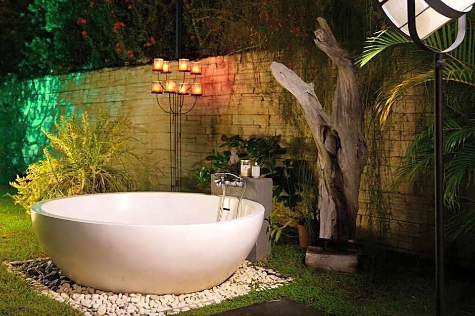 VILLA CALIFORNIA DE DAMPIERRE