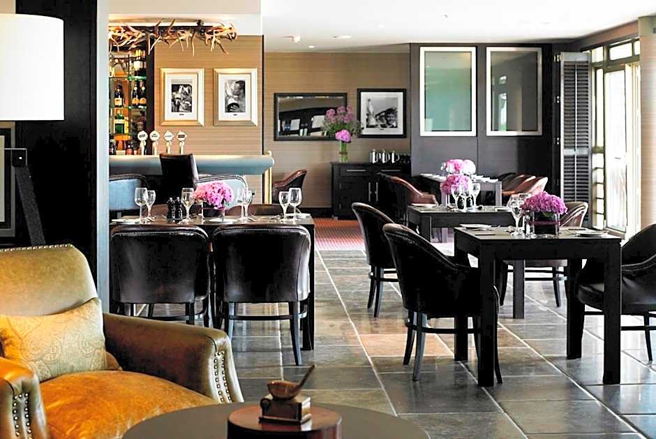 Wychwood Park Hotel and Golf Club